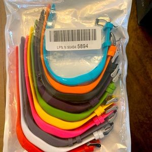 Garmin Vivofit 4 Bands - 9 new and 1 used (black)